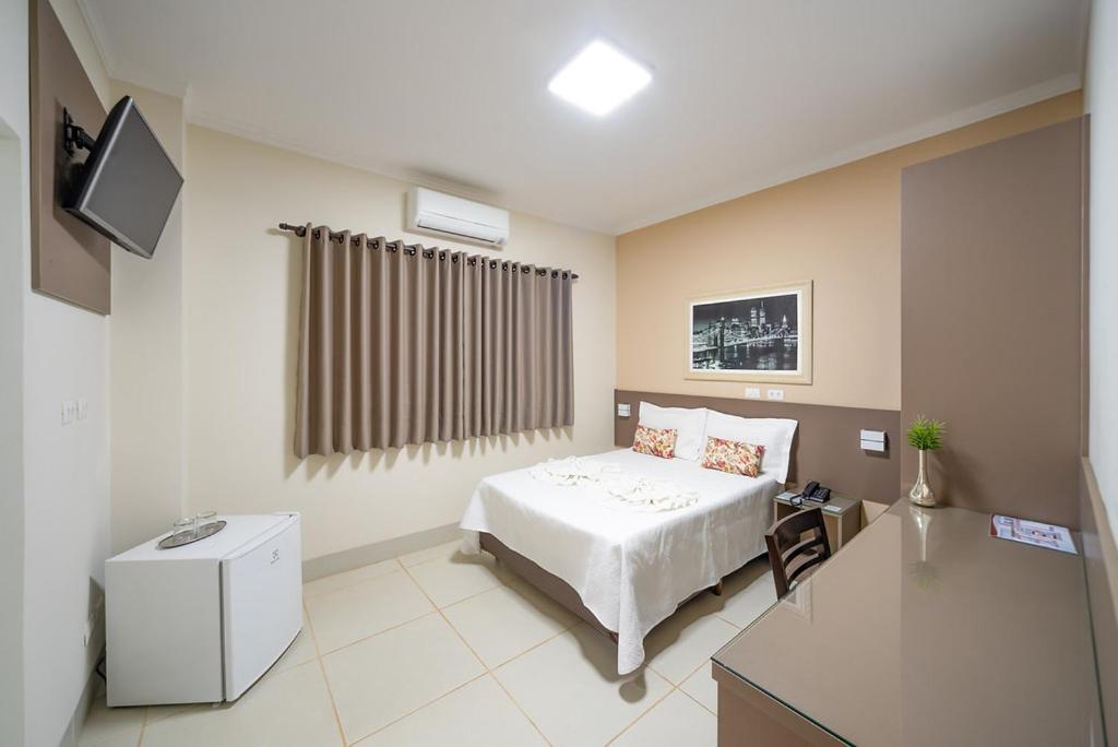 Pirapozinho Caligio Hotel מראה חיצוני תמונה