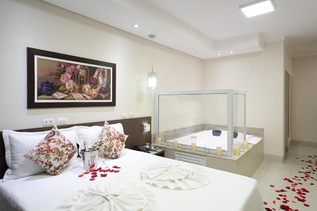 Pirapozinho Caligio Hotel מראה חיצוני תמונה