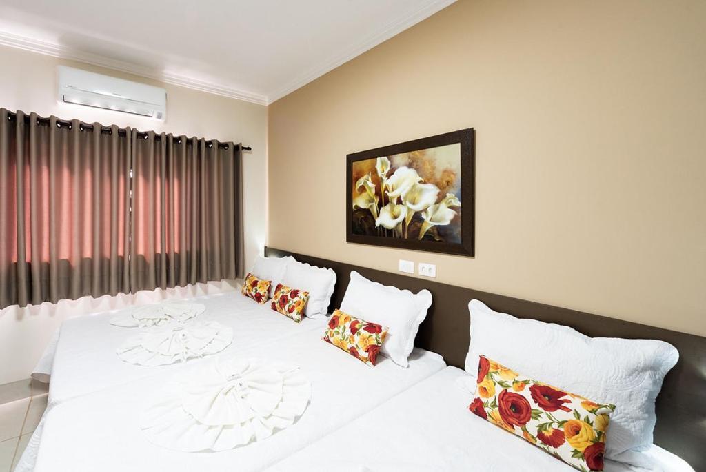 Pirapozinho Caligio Hotel מראה חיצוני תמונה