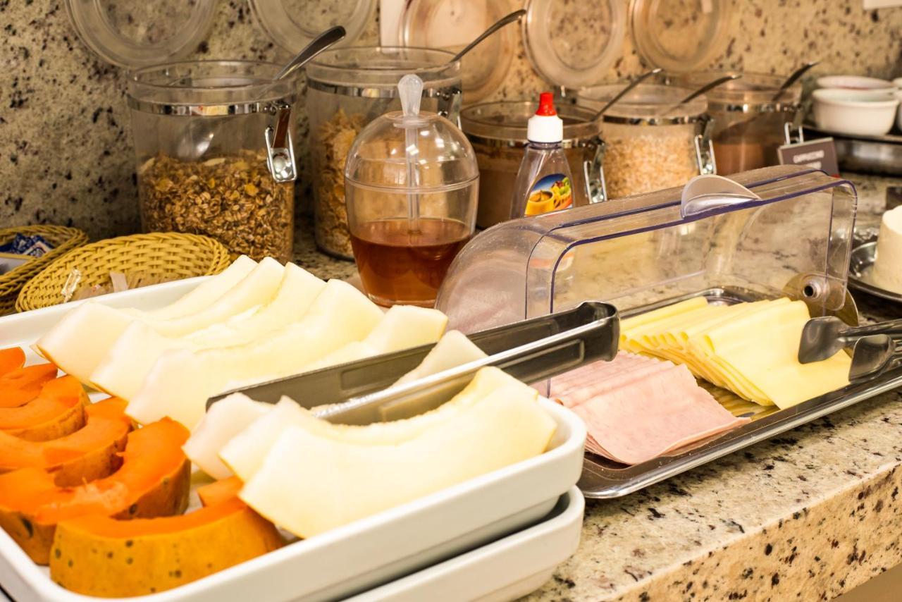 Pirapozinho Caligio Hotel מראה חיצוני תמונה