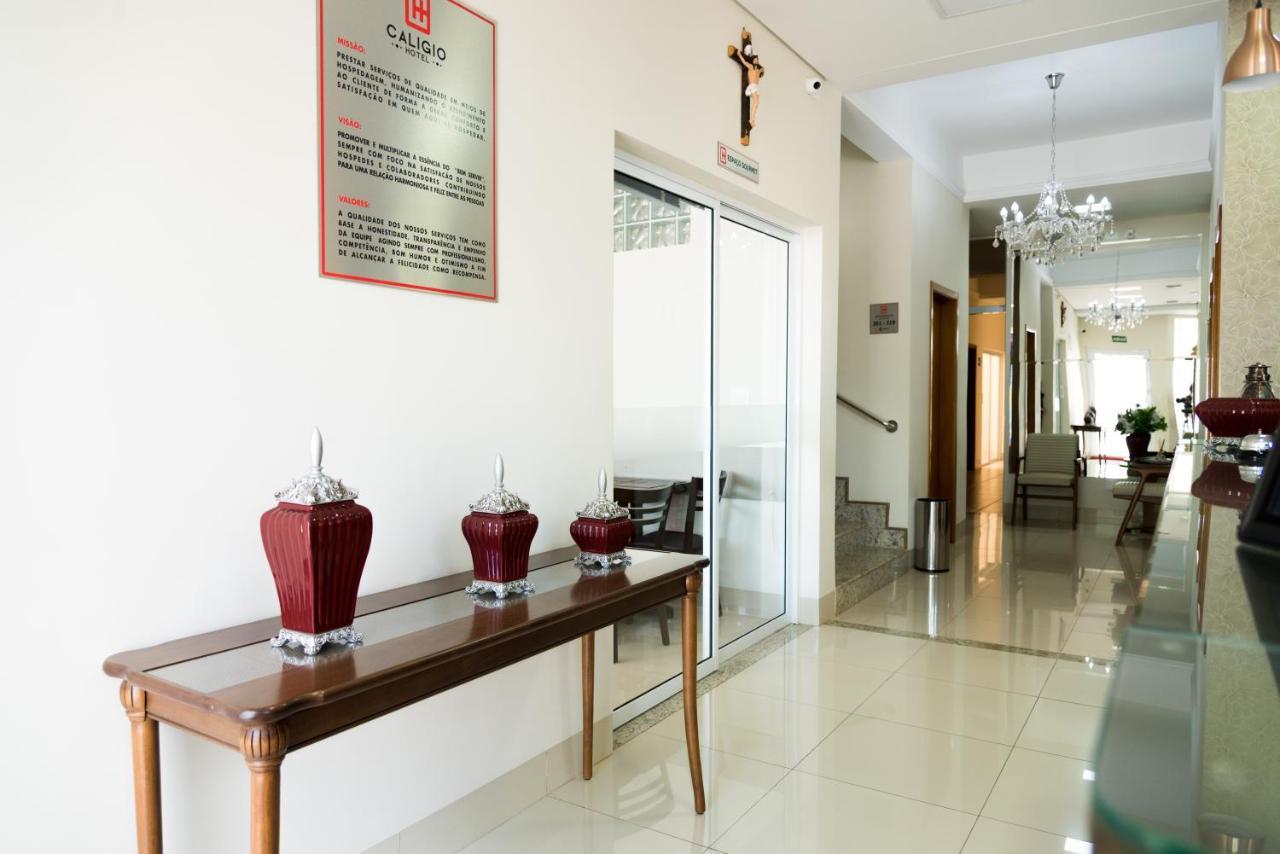 Pirapozinho Caligio Hotel מראה חיצוני תמונה